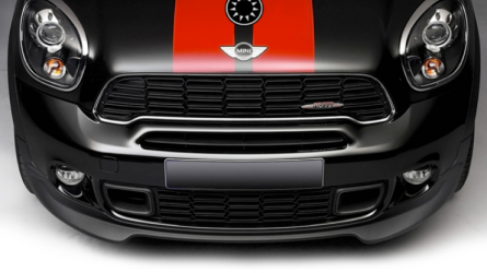 EGYEDI AUTÓ DEKORÁCIÓ esettanulmány képe